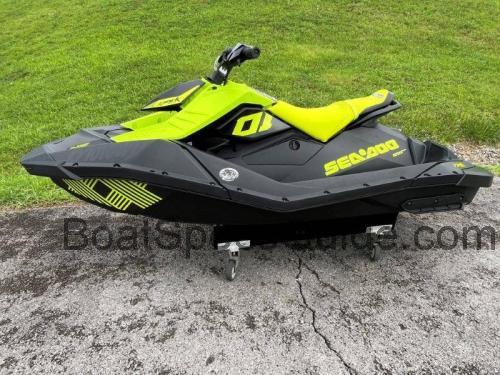 Sea Doo Spark 2up 2018 specs and reviews 